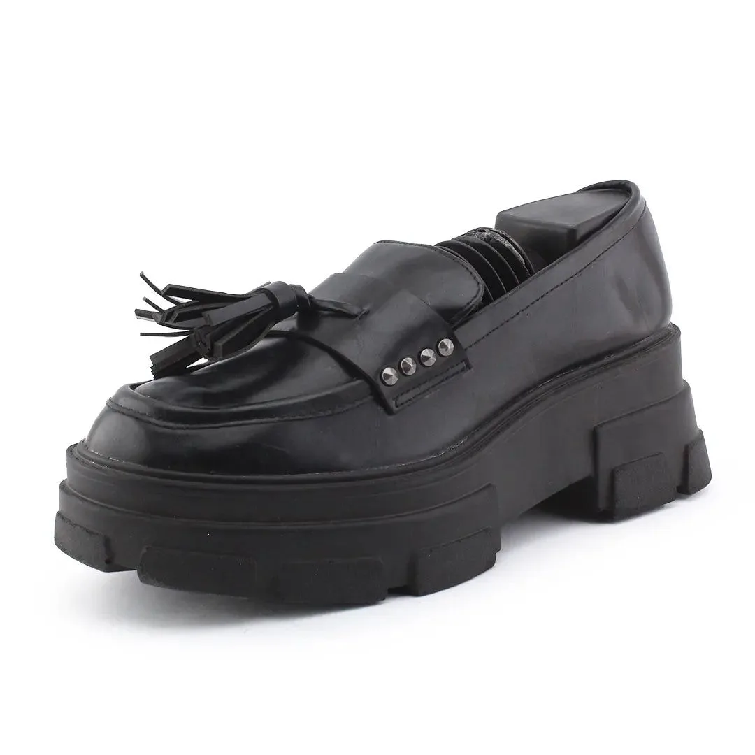 size:38-stradivarius women's shoes