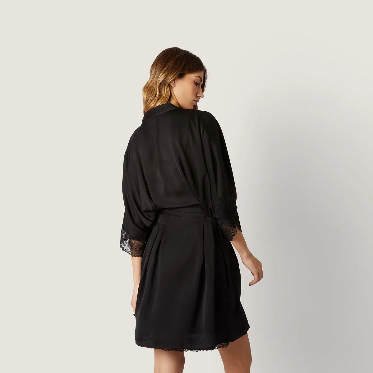 Size: M-I.N.C Women's Satin Very Soft Sleep Wear