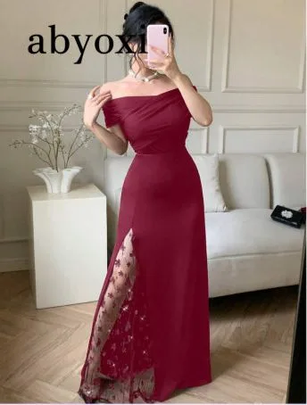Size: S-Shein Women's Wedding Dress