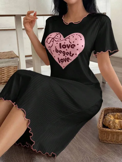 Size:L-SHEIN Heart Textured Hem Casual Women Night Dress
