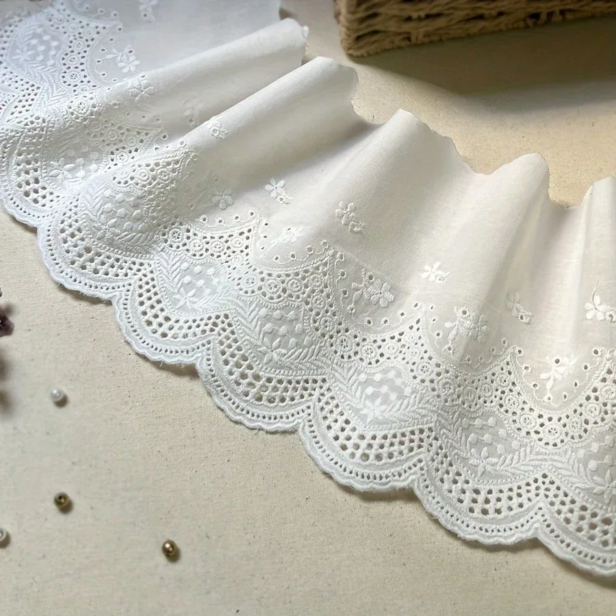 16cm long white cotton embroidered lace ribbon, wavy lace ribbon with an antique floral pattern, suitable for skirt hems