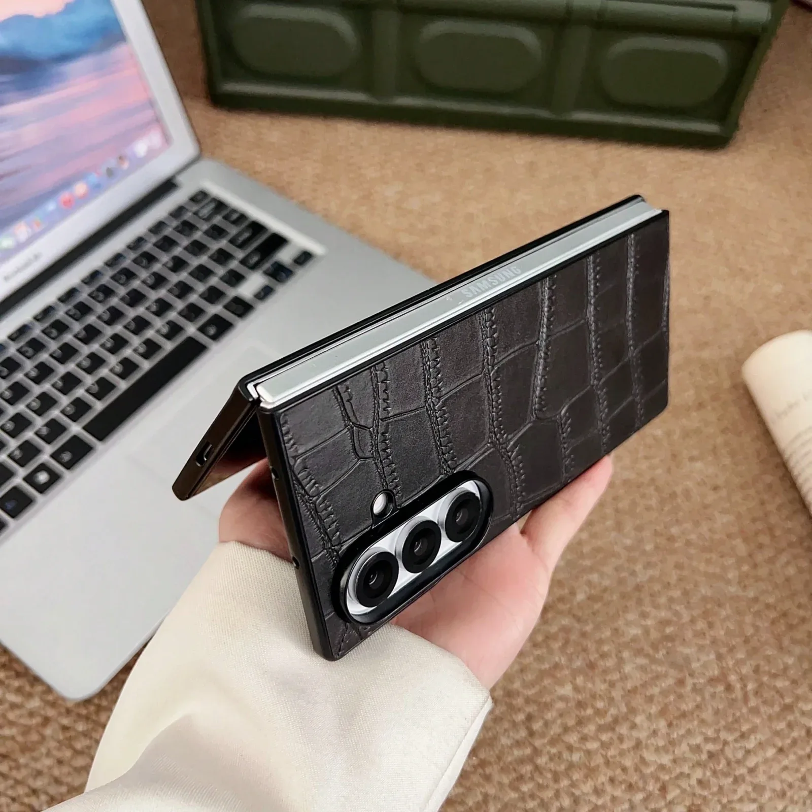 1pc PU Leather Flip Phone Case with Premium Crocodile Texture for Business, Compatible with Galaxy Z Fold 7 Ultra/8/7/6/5/4, Premium Full Protection Cover