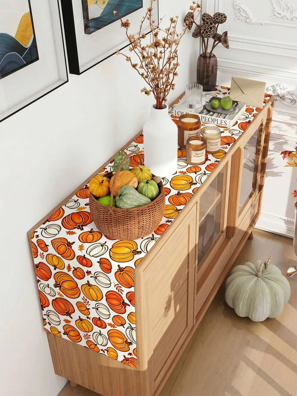 One piece 35*180cm autumn-themed table runner, pumpkin pattern tablecloth in an autumn style,