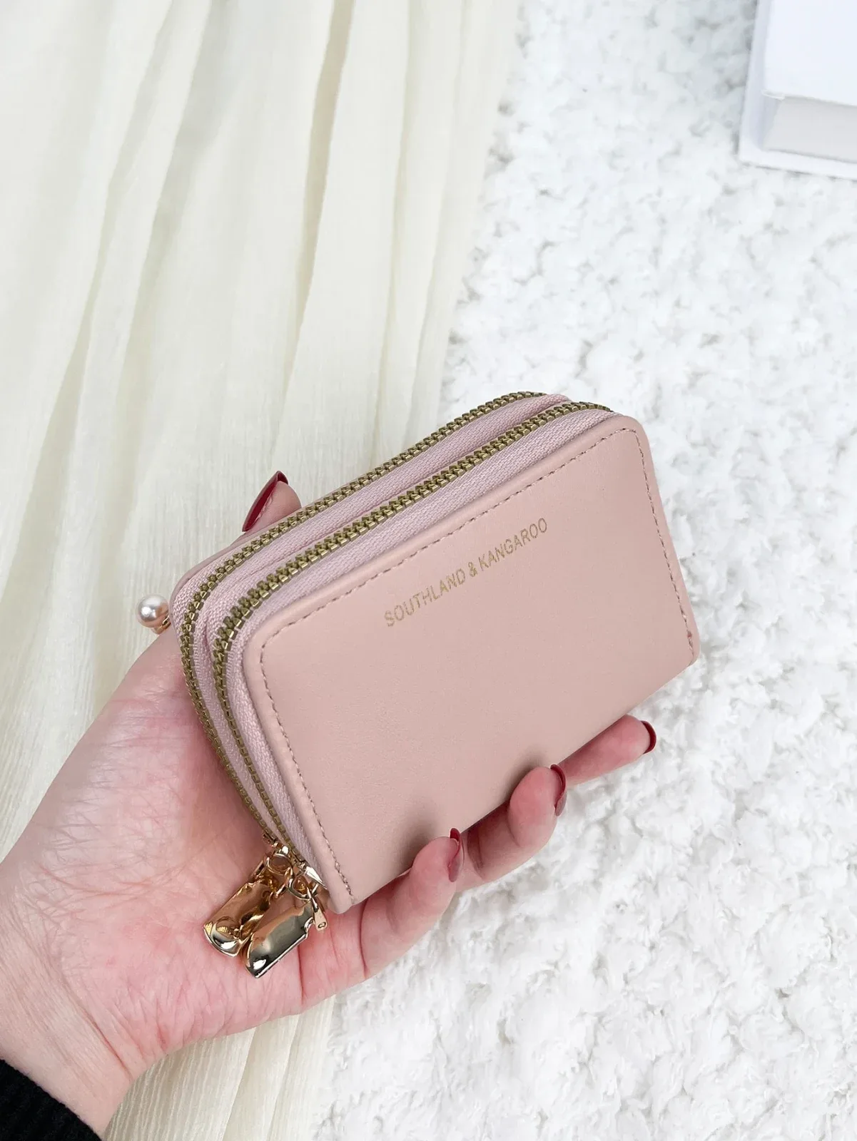 SOUTHLAND&KANGAROO Multifunctional Coin Purse with Double Zipper, Multi-Slot Card Holder with Craftsmanship, Suitable for Student Housing, High-Quality Bright Pink Leather Card Wallet