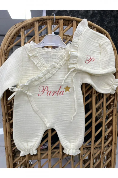 Size:0-3month-Newborn Hospital Discharge Embroidered Muslin Romper and Bonnet Hat Set 3 pieces