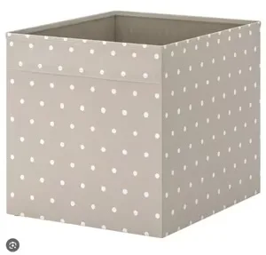 white & silver storage Cube Box