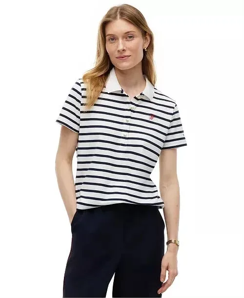 Size: M-Tommy Hilfiger Women's T-shirt